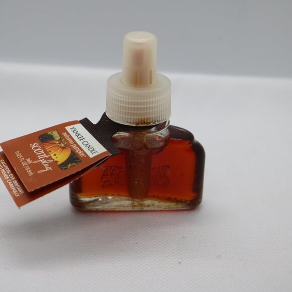 Yankee Candle autumn pumpkin single plug-in refill - Picture 3 of 3